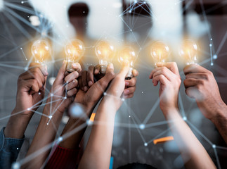 急求 从北京到宁晋的长途客车最早几点.从哪发车