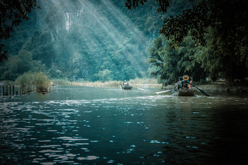急求 从北京到宁晋的长途客车最早几点.从哪发车