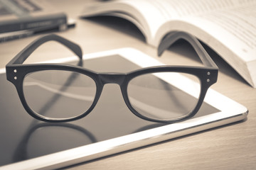 为什么京东、途虎上的轮胎比实体店便宜那么多-